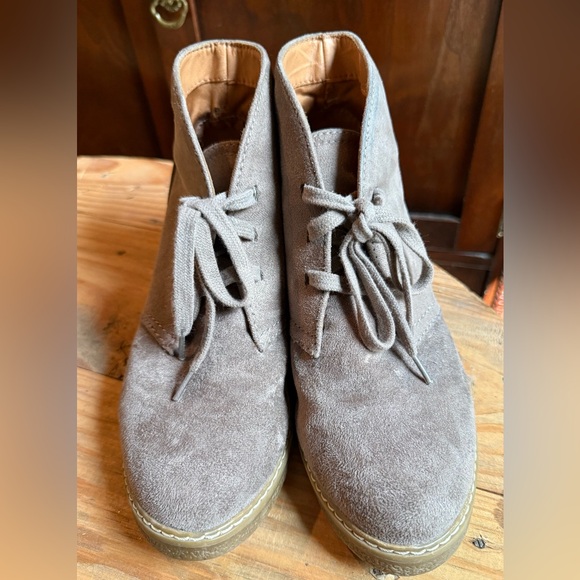 Merona Shoes - Merona Taupe Lace Up Boots